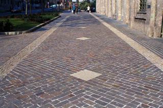 pavmenti in pietra porfido 13