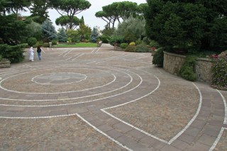 pietra-in-cubetti-per-pavimentazione