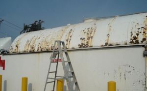 Serbatoi contenenti prodotti chimici e carburanti 04