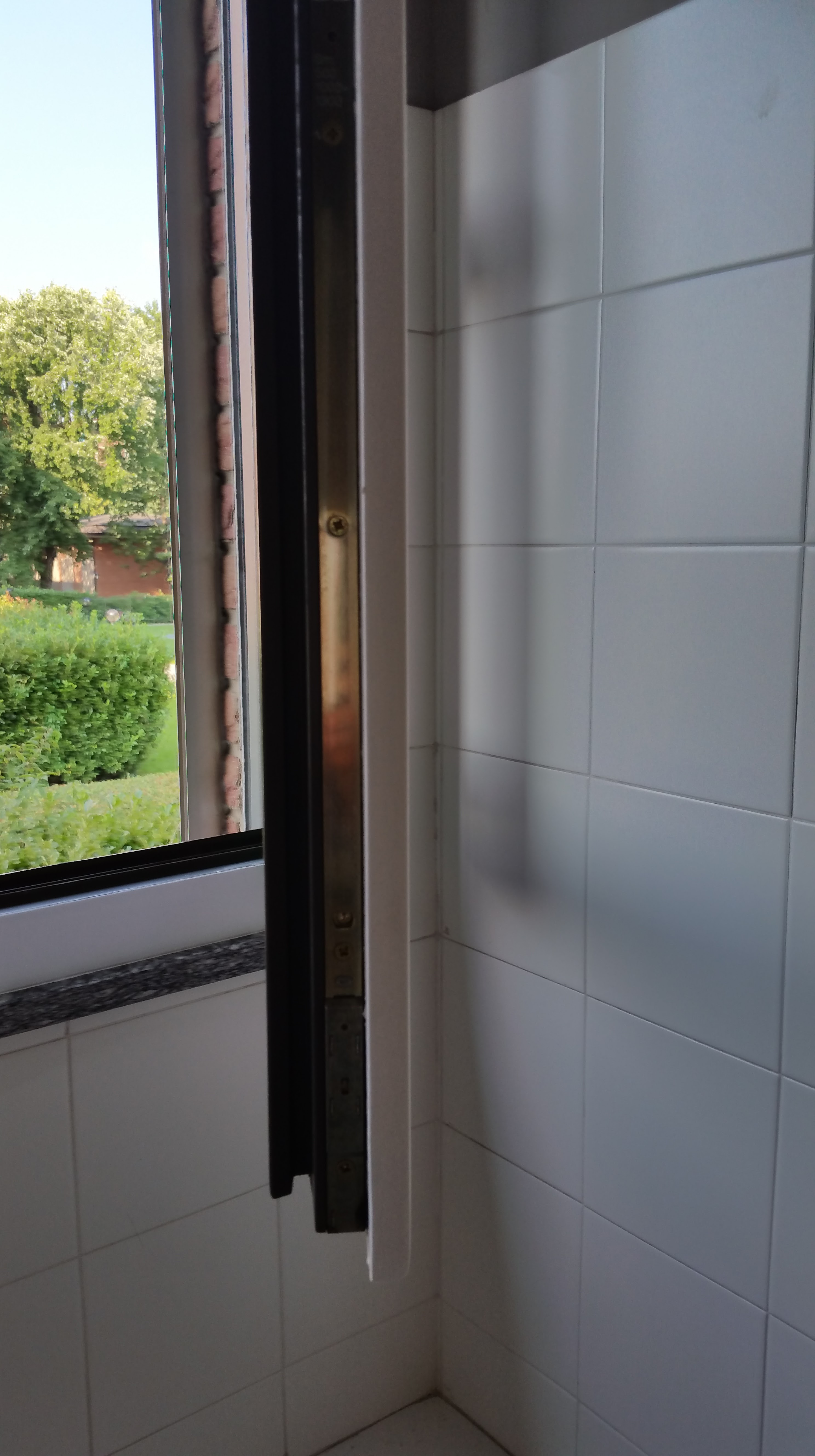  Rinnova le tue finestre  laminato 08 www.ristrutturazionmilano.com.jpg