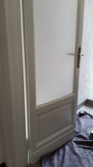 verniciatura porte E Stipiti in legno 01 ristrutturazionmilano.com