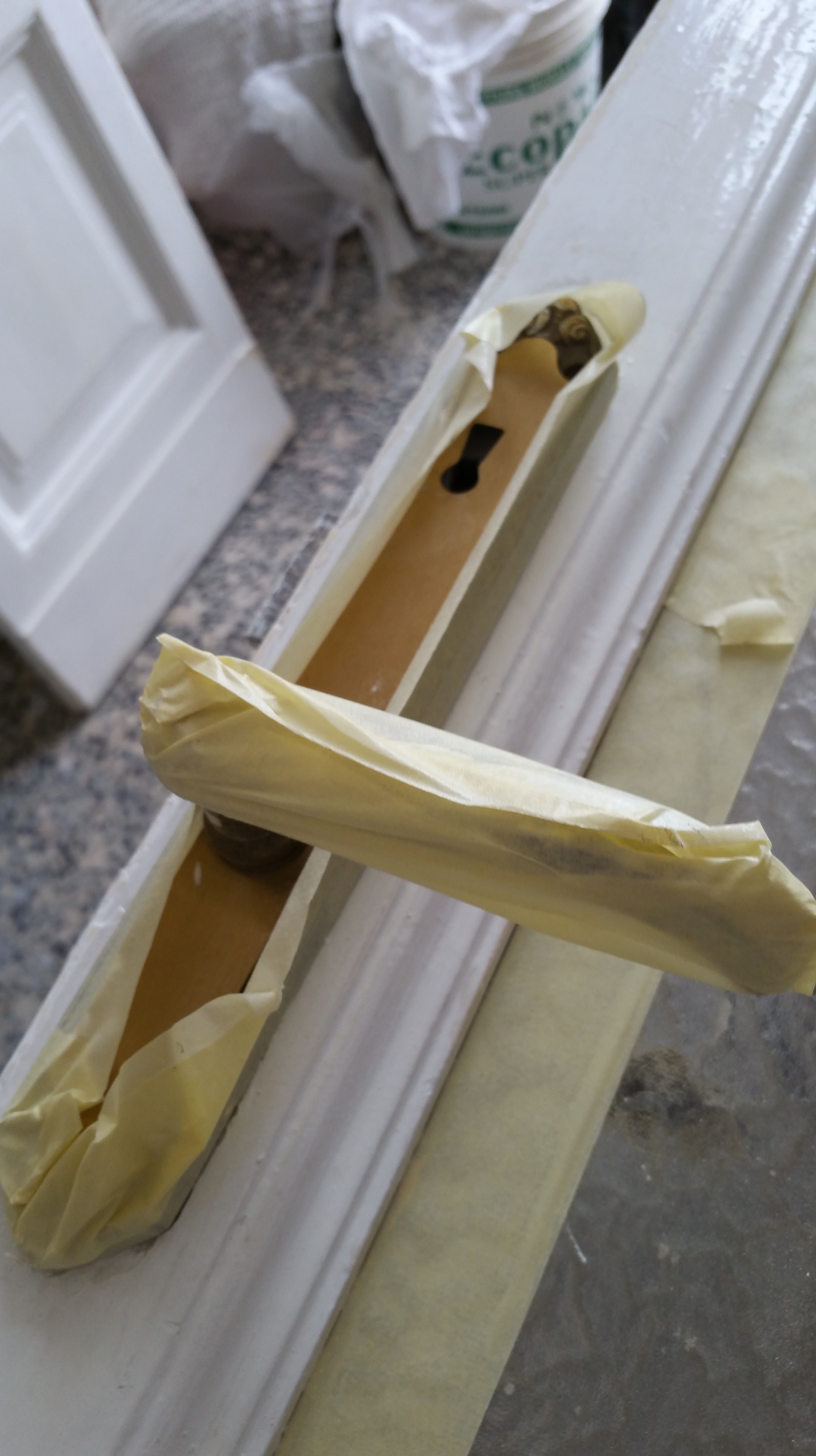 verniciatura porte E Stipiti in legno 07 ristrutturazionmilano.com.jpg